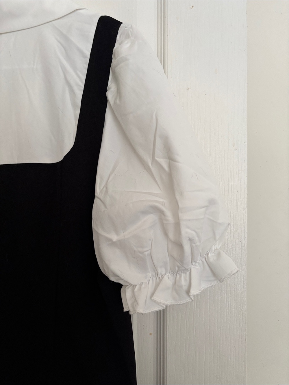 NEW Black & White Puff Sleeve Double-Breasted Dress - Picture 3 of 5